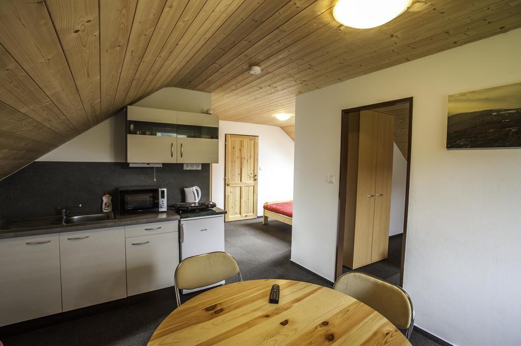 Penzion A Apartmany Skipark Hrabesice Krasne Exterior photo